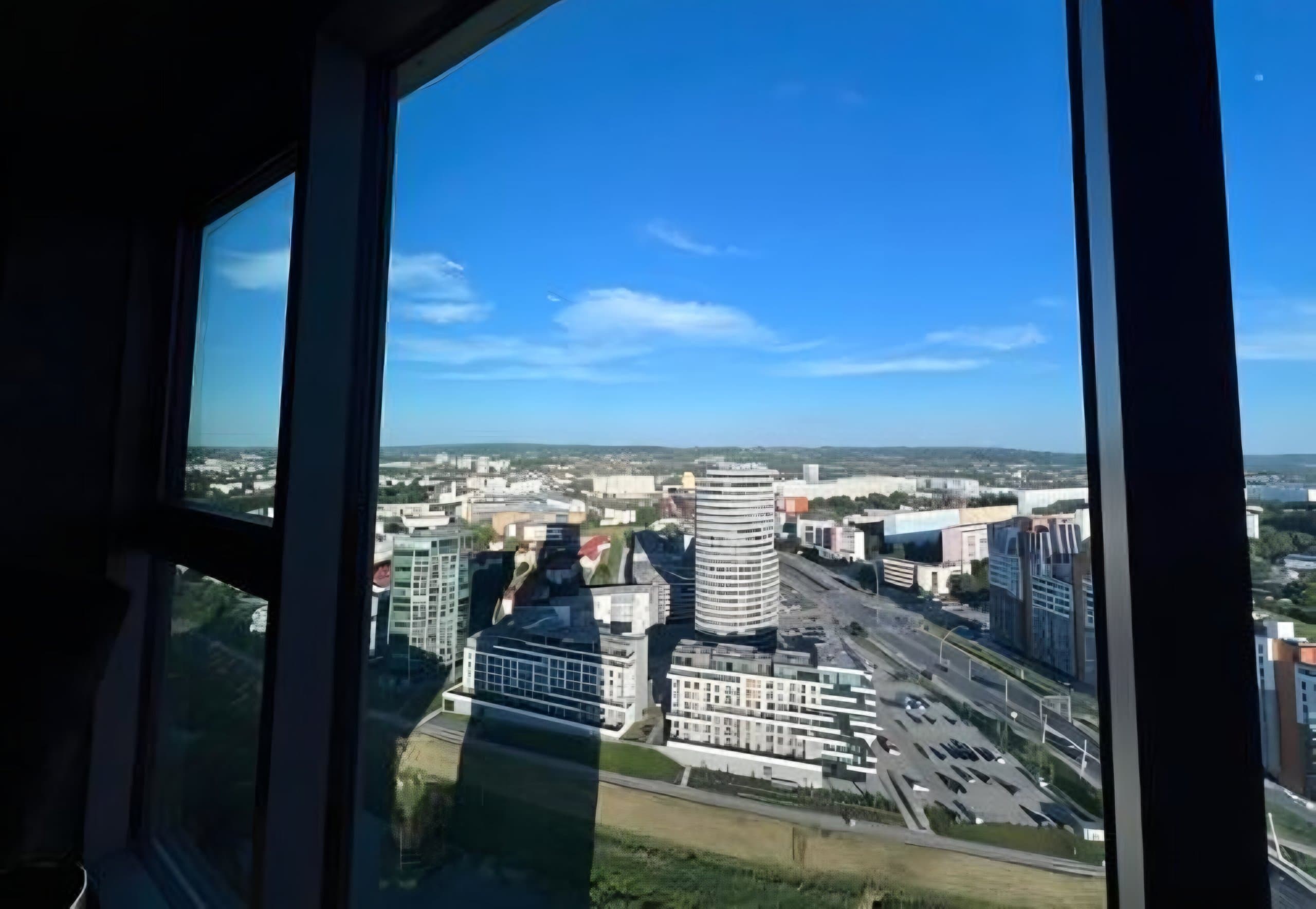 Apartament z widokiem na miasto — Olszynki Park, Rzeszów — zdjęcie 2
