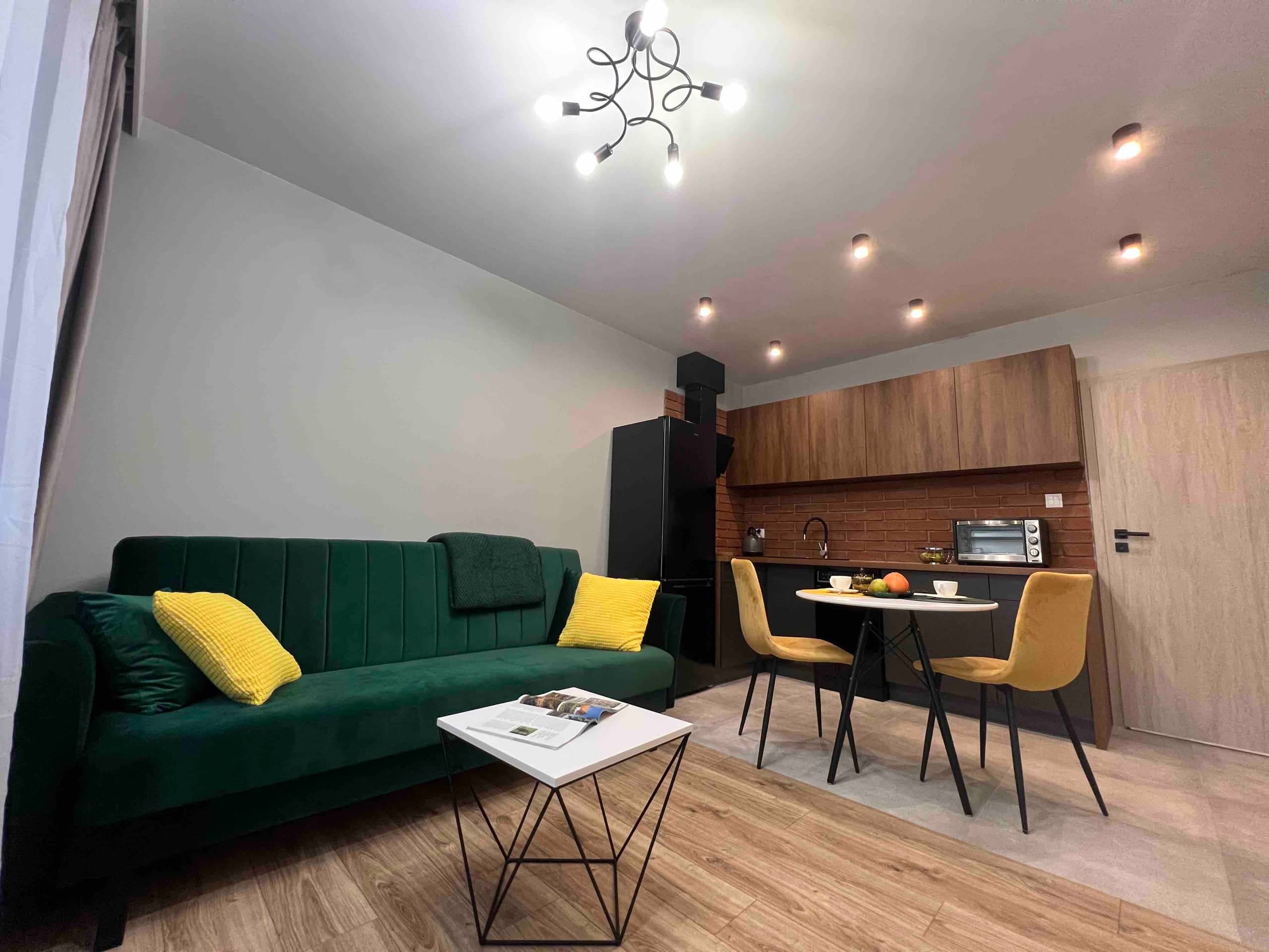 Studio z Balkonem - blisko Centrum - zdjęcie 1