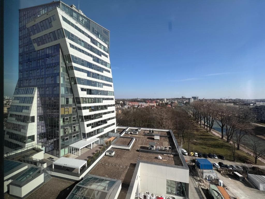 Apartament typu studio z łóżkiem typu king-size - zdjęcie